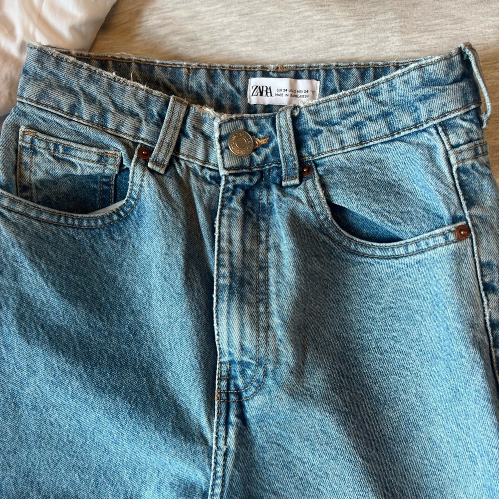 Zara Straight Leg Jeans